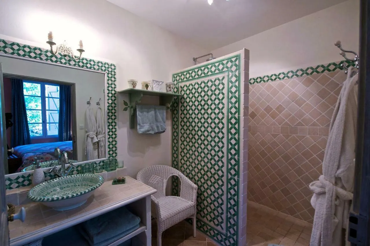 Le Clos Des Freres Gris Bed & Breakfast Aix-en-Provence France